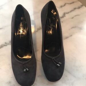 NEVER WORN! CLASSIC CORPORATE LOOK. Purchased at Holts’s.